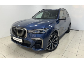 BMW X7 M50i