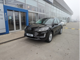 Ford Kuga Titanium PHEV
2. 5 Duratec PHEV 225k eCVT - FWD (165kW)