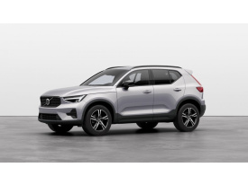 Volvo XC40 B3 PLUS DARK AT7 FWD