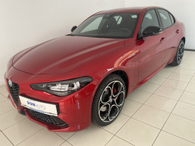 ALFA ROMEO GIULIA MY23 2,2 210k Diesel AT8 Q4 VELOCE