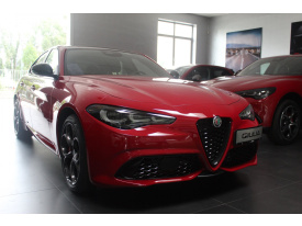 Alfa Romeo Giulia 2,0 Tributo Italiano 280k Q4