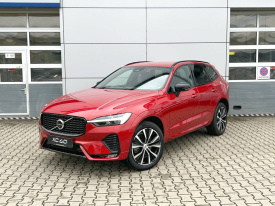 Volvo XC60 B4 Plus Dark AWD A/T